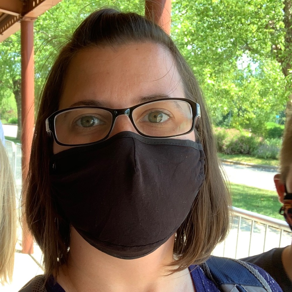 Meet your Posher, Amy